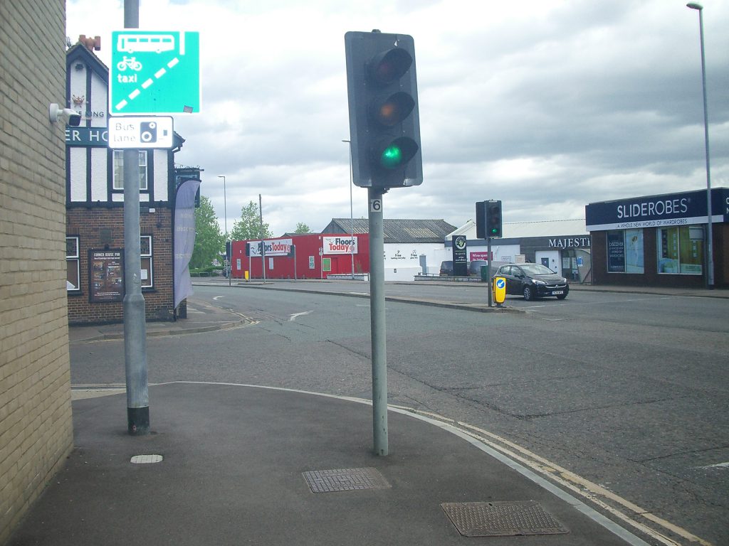 Corner House, River Lane
